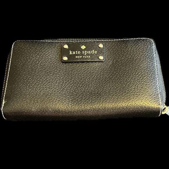 Kate Spade Black Long Wallet Excellent Condition - Picture 1 of 4